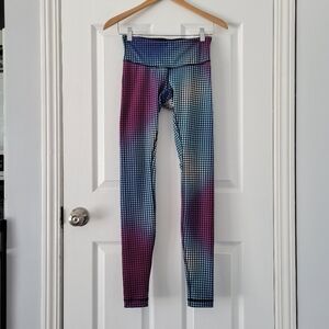 Lululemon Wunder Under Pant III in Cosmic Dot White Multi / Black